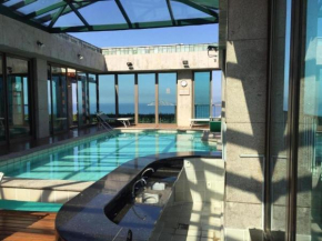 Lindos apts de 2 quartos no Tiffanys em Ipanema!